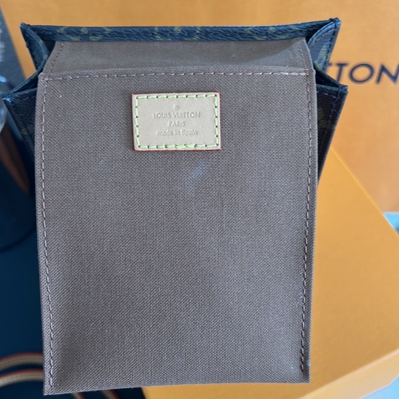 🤎 Louis Vuitton Petit Sac Plat🤎 - Picture 4 of 7